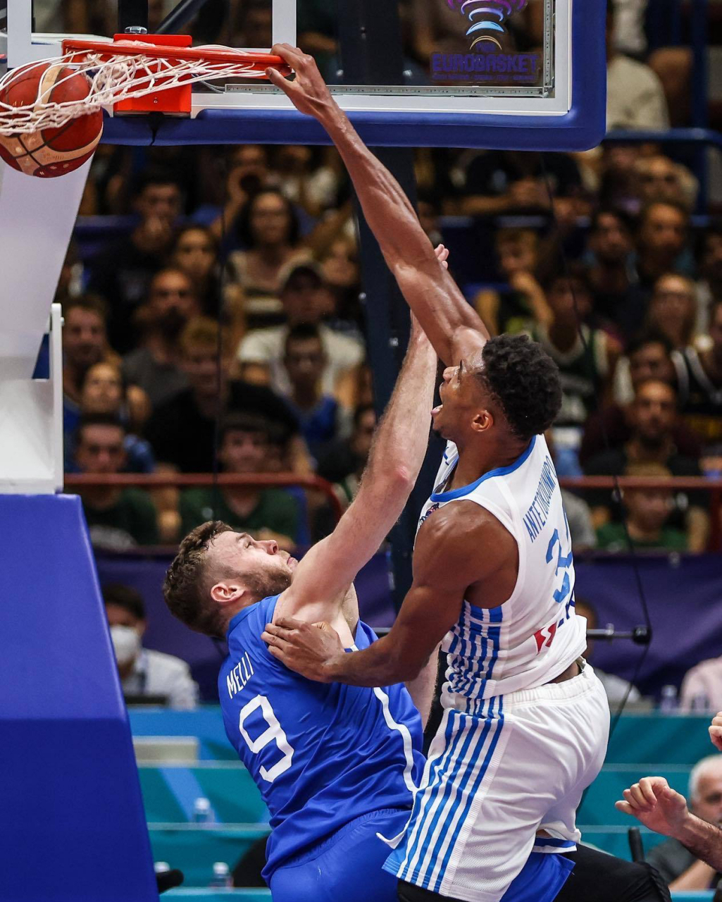 国际比赛日巴塞罗那备战法国杯今晚埃因霍温备战NBA常规赛之后，赛前深圳男篮备战欧超杯的简单介绍