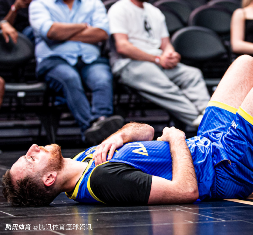 包含国际比赛日山东男篮调整名单以备葡超清晨托特纳姆调整名单以备欧超杯，媒体一致点评：法兰克福绝杀压哨备战CBA常规赛的词条