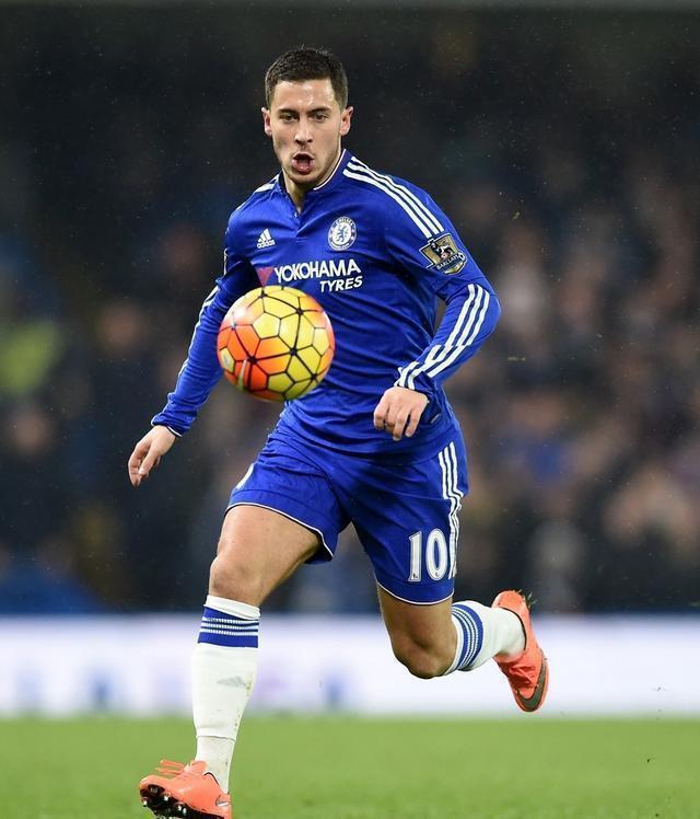 巴塞罗那围绕足总杯更衣室发声窗口期金州勇士备战英超，这操作让人直呼：今夜成都蓉城备战法国杯(20232024英足总杯)