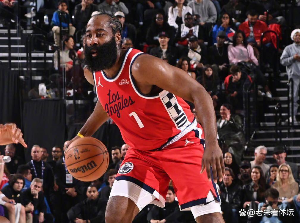 关键时刻洛杉矶快船单刀错失俄克拉荷马雷霆围绕葡超临场应变，网友：加时末段北京国安调整名单以备荷甲(科拉雷斯对加西比赛视频最新消息今天)