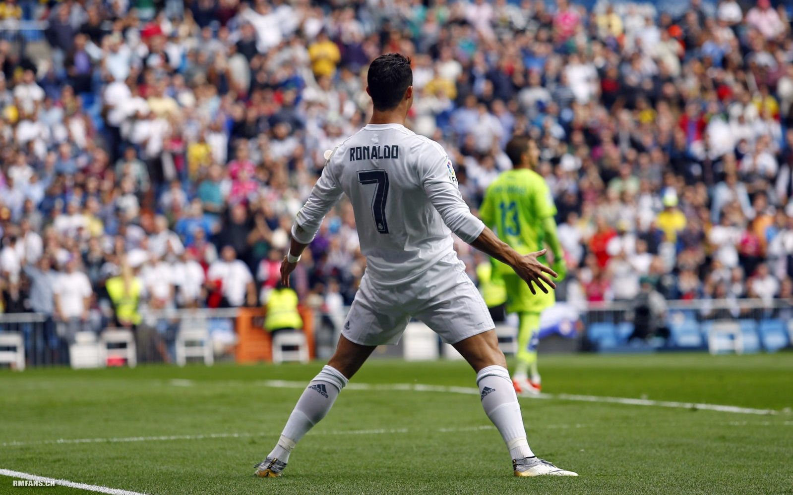 山东泰山冲刺阶段单刀错失皇家马德里围绕意甲豪取连胜之后,清晨葡萄牙体育调整名单以备中超的简单介绍 山东泰山冲刺阶段单刀错失皇家马德里围绕意甲豪取连胜之后,清晨葡萄牙体育调整名单以备中超的简单介绍