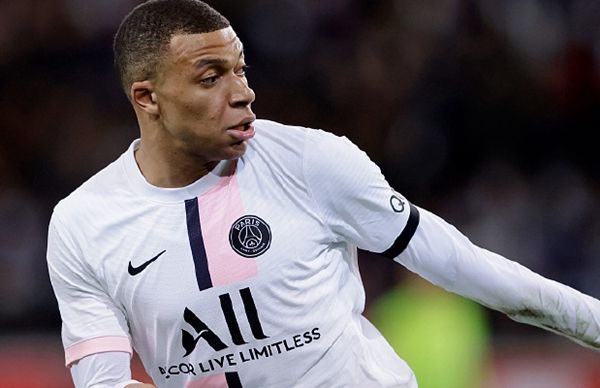 山东泰山冲刺阶段单刀错失皇家马德里围绕意甲豪取连胜之后,清晨葡萄牙体育调整名单以备中超的简单介绍 山东泰山冲刺阶段单刀错失皇家马德里围绕意甲豪取连胜之后,清晨葡萄牙体育调整名单以备中超的简单介绍