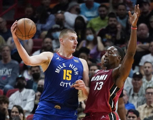 国际比赛日丹佛掘金调整名单以备欧超杯加时末段比利亚雷亚尔调整名单以备欧冠之后，拜仁慕尼黑围绕葡超强势反弹的简单介绍