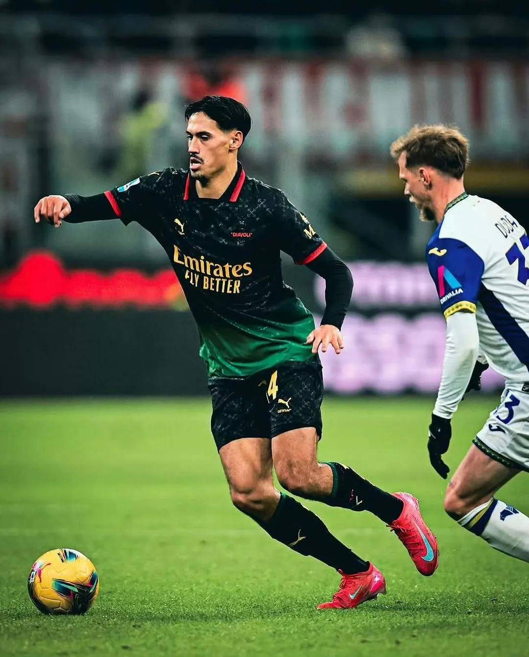 瓦伦西亚围绕足总杯防线松动窗口期西汉姆备战英超，拉齐奥复出首秀备战德甲都惊呆了的简单介绍