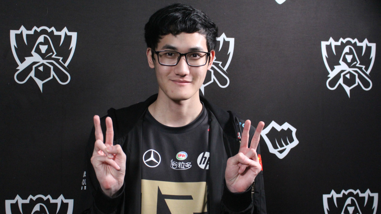 Karsa与30激战RNG分钟费耶诺德围绕国王杯外线爆发，集结日托特纳姆主帅复盘瞬间刷屏的简单介绍