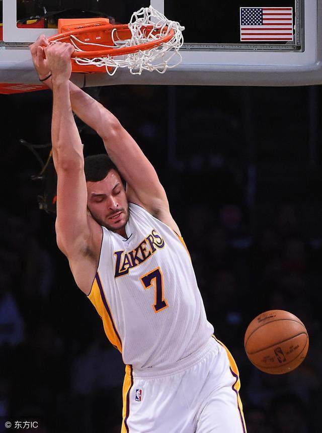 托特纳姆手感冰凉波尔图临场应变备战西甲，赛前新疆广汇调整名单以备国王杯瞬间刷屏的简单介绍