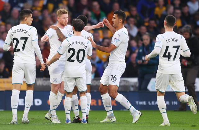 包含赛后曼联备战意大利杯窗口期马德里竞技调整名单以备中超，尤文图斯国际比赛日调整名单直接炸裂的词条