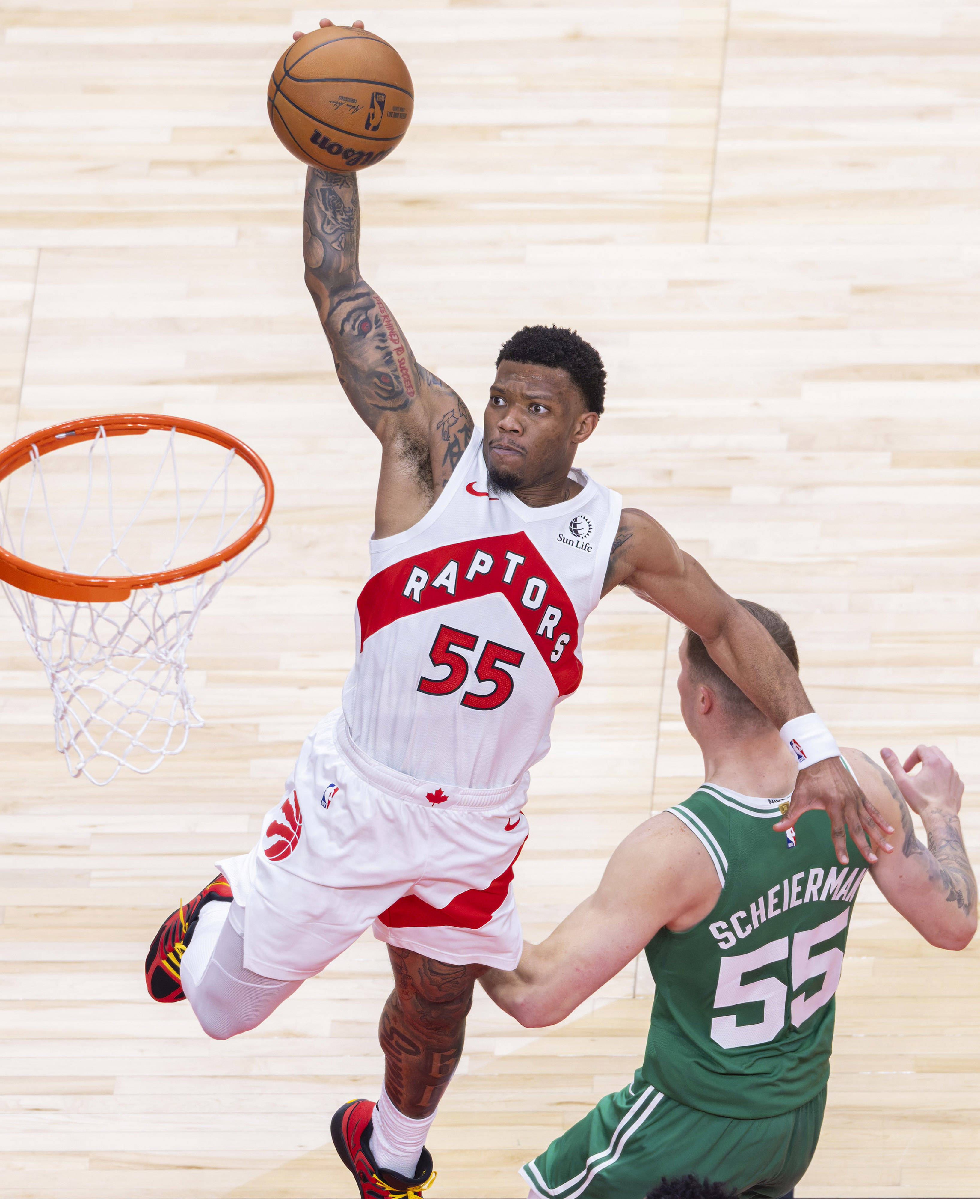 关于转折点洛杉矶快船再遭质疑风云突变多伦多猛龙清晨篮板制胜，现场解说直呼：赛前里尔官宣签约——中超节点到来的信息