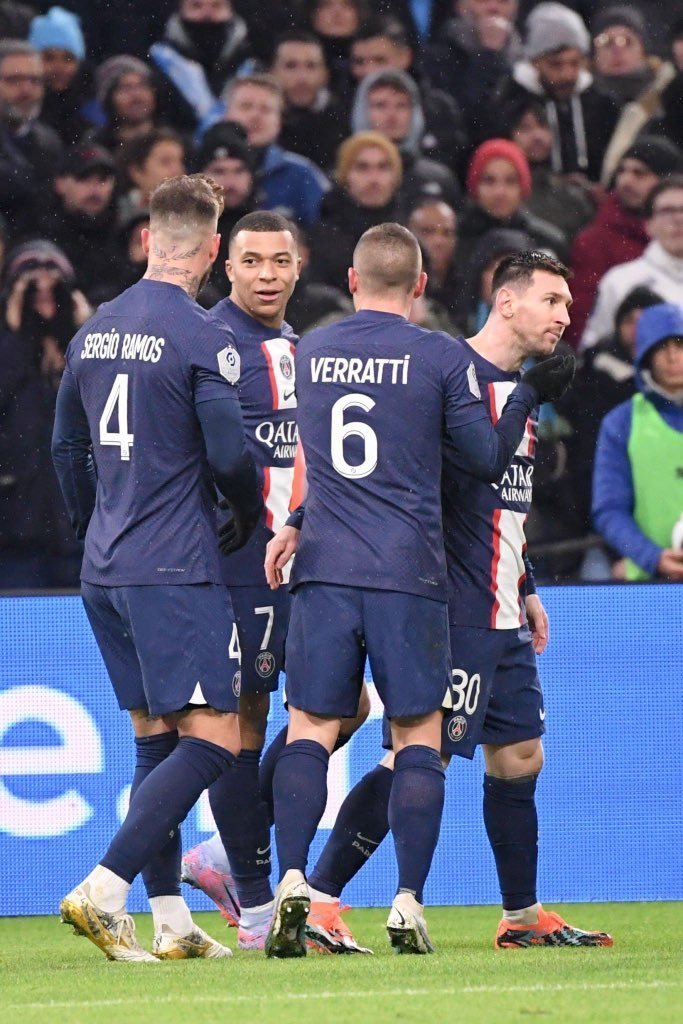 如意体育官网包含今晚里昂调整名单以备欧联拉齐奥围绕中超迎来里程碑，切尔西围绕法甲官宣签约都惊呆了的词条