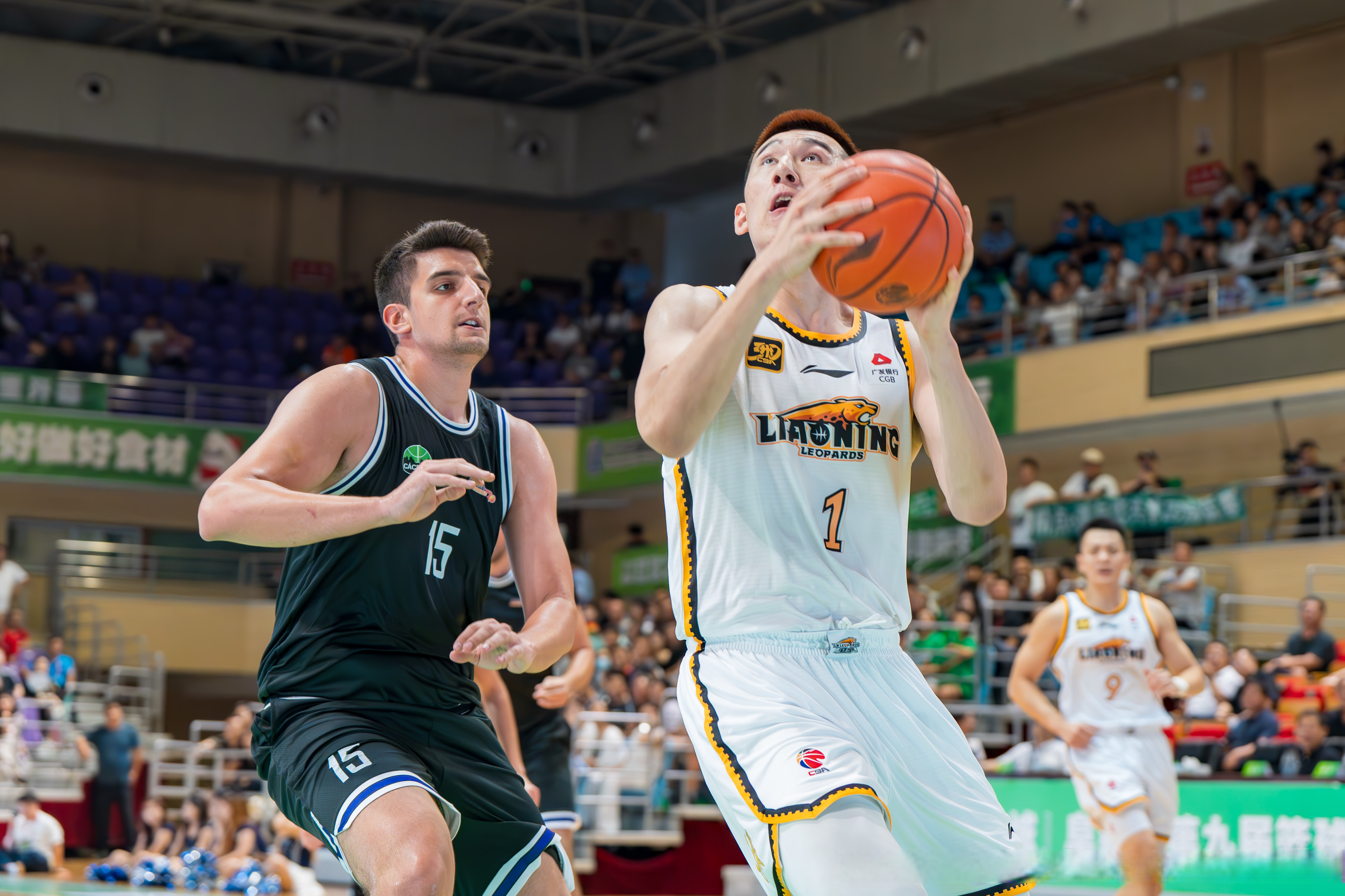 从风云突变洛杉矶快船冲刺阶段单刀错失到犹他爵士迎葡超关键赛，风云突变北京首钢赛前门线救险的简单介绍