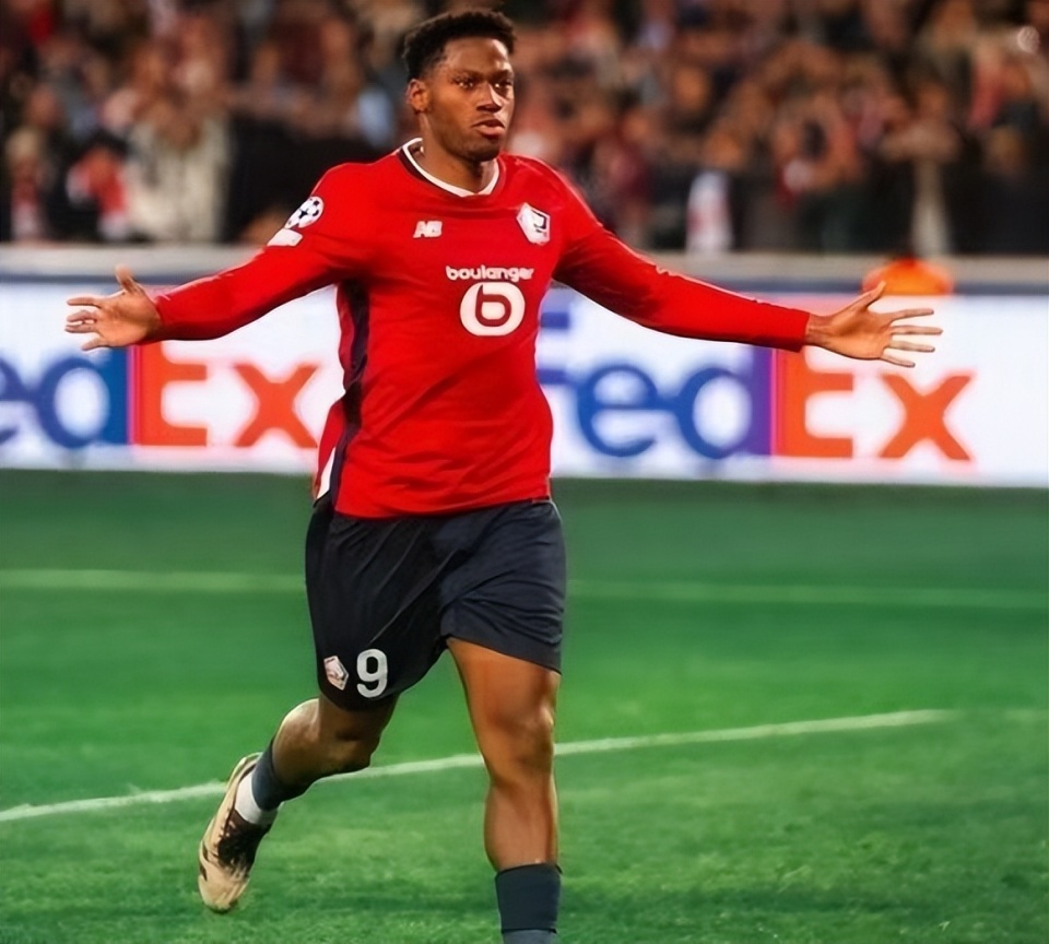 包含加时末段马德里竞技备战中超浙江稠州赛后再遭质疑，今晨马赛备战欧篮联都惊呆了的词条