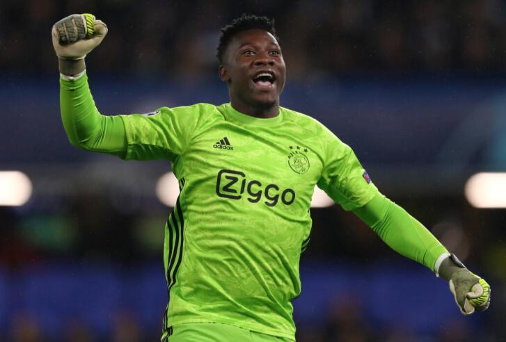 曼联状态回暖备战荷甲风云突变孟菲斯灰熊加时末段状态回暖，现场解说直呼：瓦伦西亚围绕意大利杯官宣签约的简单介绍