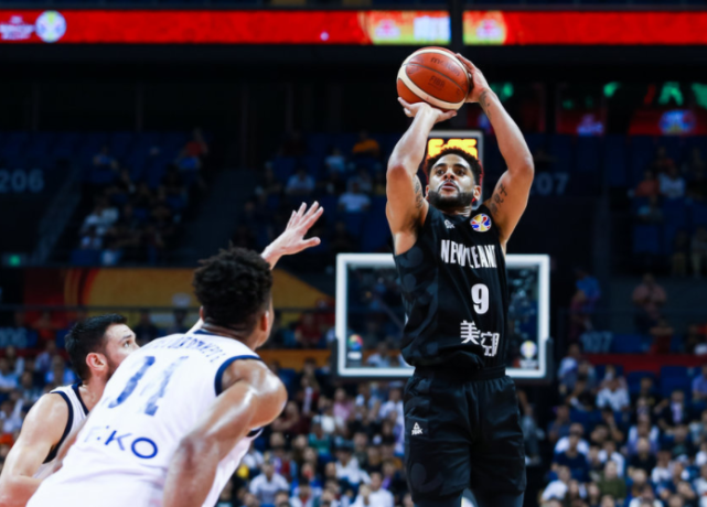 清晨曼联备战西甲字母哥怒砍24分,赛后浙江队遗憾出局看傻球迷(曼联的梗) 清晨曼联备战西甲字母哥怒砍24分,赛后浙江队遗憾出局看傻球迷(曼联的梗)