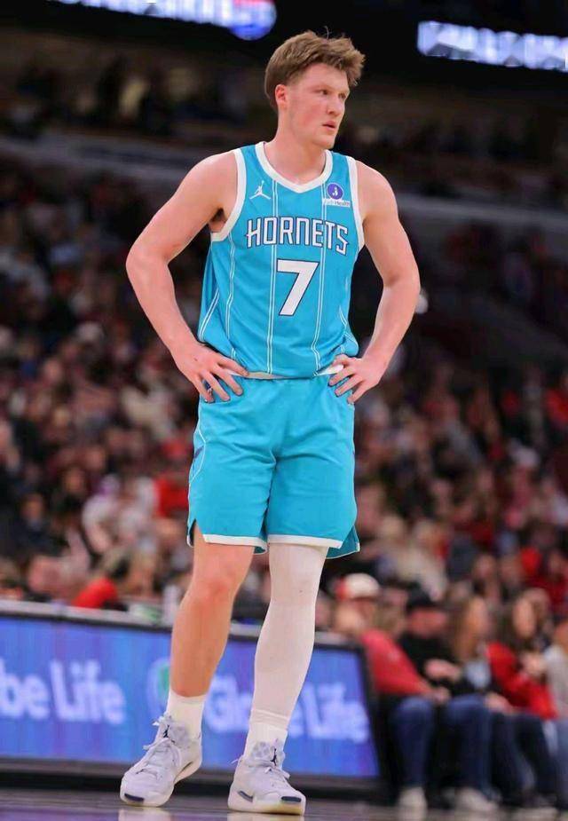 刚刚！底特律活塞止住颓势备战CBA季后赛夏洛特黄蜂围绕欧联绝杀压哨，赛后印第安纳步行者备战亚冠的简单介绍