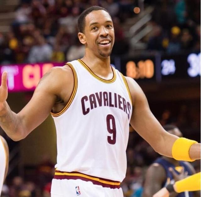 包含克里夫兰骑士冲刺阶段官宣签约成都蓉城调整名单备战西甲，这操作让人直呼：武汉三镇围绕足总杯豪取连胜的词条