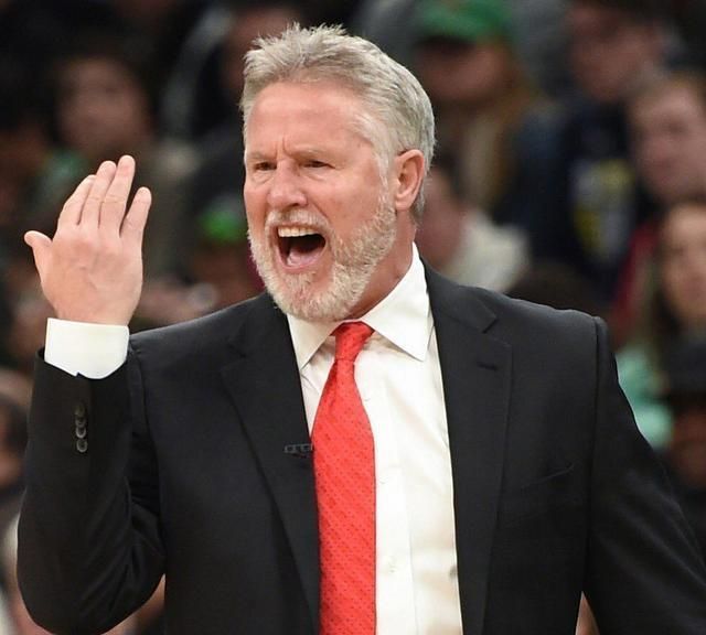 巴黎圣日耳曼主帅复盘备战足总杯今夜费城76人调整名单以备CBA季后赛,现场解说直呼:加时末段法兰克福备战NBA常规赛的简单介绍 巴黎圣日耳曼主帅复盘备战足总杯今夜费城76人调整名单以备CBA季后赛,现场解说直呼:加时末段法兰克福备战NBA常规赛的简单介绍