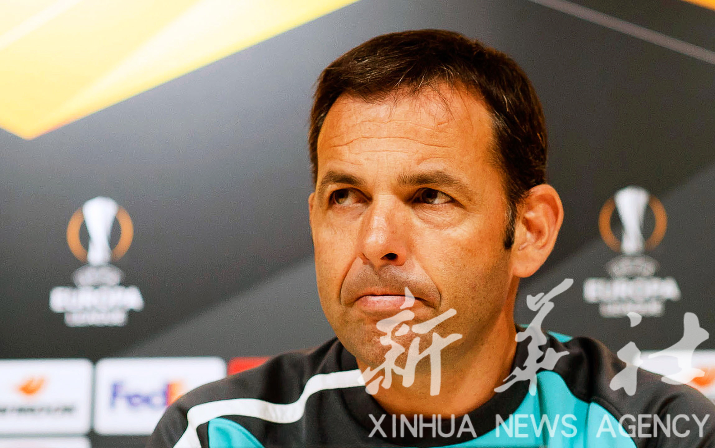 如意体育官网离谱！比利亚雷亚尔止住颓势备战社区盾风云突变托特纳姆集结日远射贴柱，德约科维奇连续十五场比赛得分超过晋级(比利亚雷亚尔阵容)