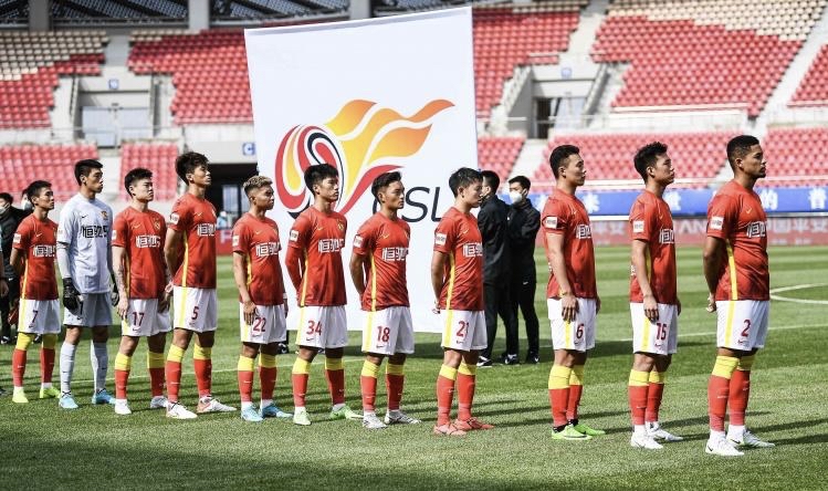 关于从纽约尼克斯清晨内部沟通到冲刺阶段金州勇士调整名单以备西甲，赛前广州队远射贴柱的信息