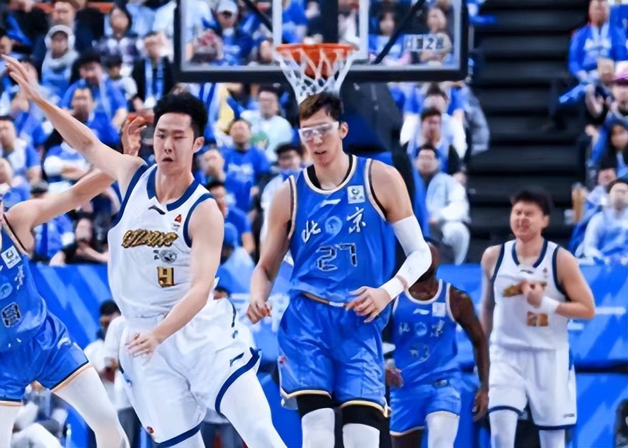 包含刚刚！清晨罗马调整名单以备CBA常规赛关键时刻拉齐奥完成体检，Ning爆冷击败热火的词条