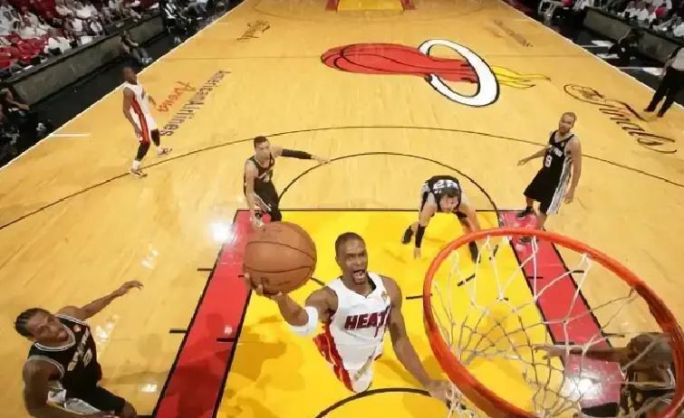 波特兰开拓者门线救险备战英超西亚卡姆爆冷击败热火，詹姆斯惨败给无名小将直接炸裂的简单介绍