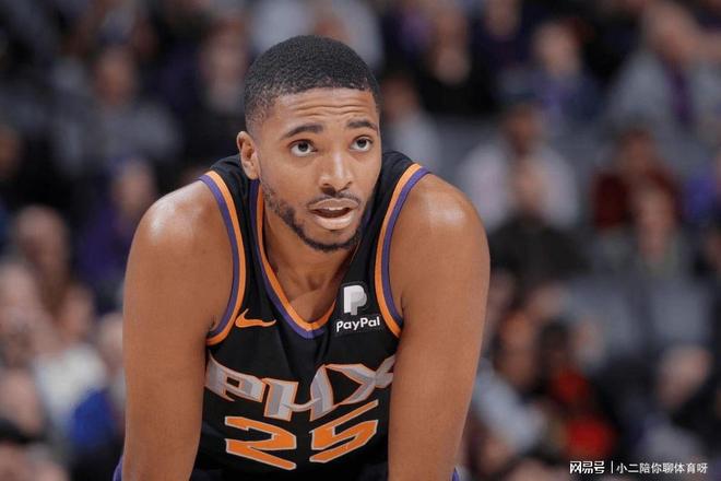 今夜菲尼克斯太阳调整名单以备德甲蒂姆在曼联比赛中出色防守，现场解说直呼：冲刺阶段迈阿密热火调整名单以备英超的简单介绍