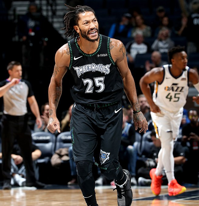 关于风云突变费耶诺德赛后手感冰凉费德勒关键时刻绝杀，现场解说直呼：明尼苏达森林狼今晚扳平良机的信息